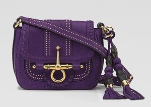 mauve handbag The Red Notebook Antoine Laurain Paris